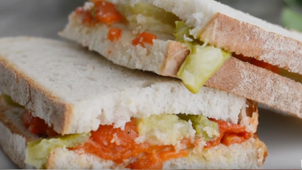 Receta de sándwich de verduras asadas saludable