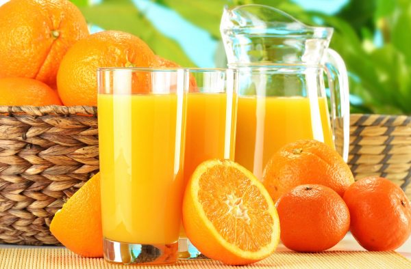 Todo lo que te puede aportar un zumo de naranja natural