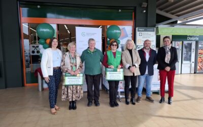 Dialprix La Nucia celebra una jornada solidaria en apoyo a la AECC y a las familias de la localidad