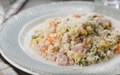 Colirroz tres delicias. El falso arroz de coliflor que está triunfando