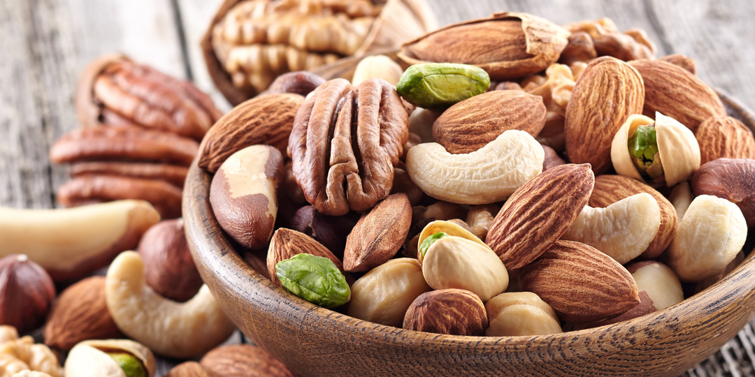 10 beneficios y propiedades de consumir frutos secos a diario