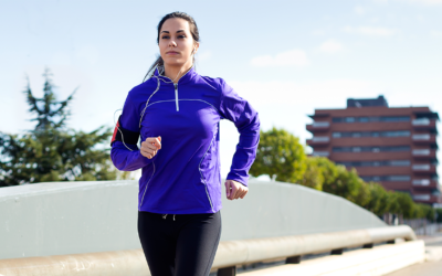 Cómo hacer deporte fuera de casa con seguridad. Propósitos saludables Dialprix de mayo.