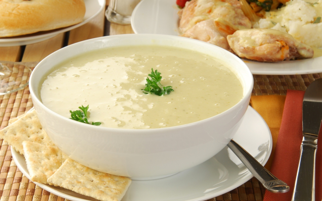 Receta de sopa parisina con patatas y puerros